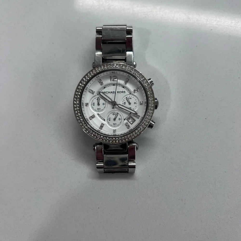 Michael Kors Women’s Silver Chronograph Watch - Picture 3 of 7